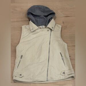 NEW Buckle BKE M Hoodie Vest Cord Beige w/Gray Fleece Detachable Hood Lined NWT